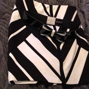 White House Black Market Skirt